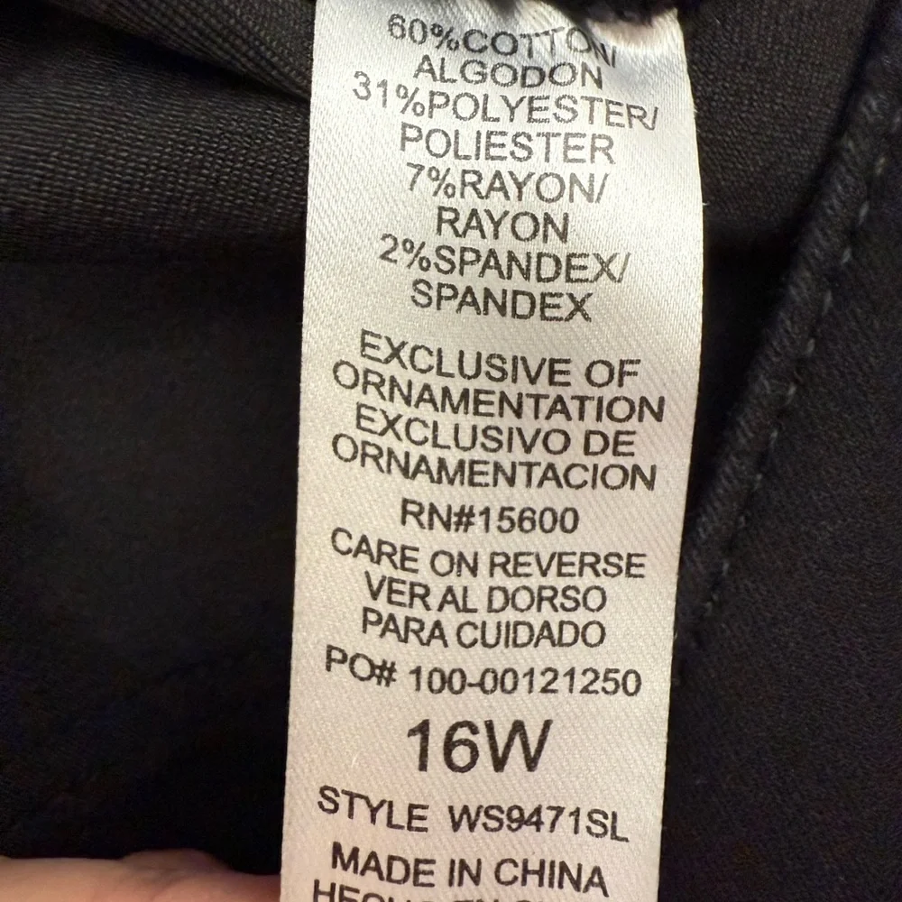 Democracy Women's Black Shorts 16W - Picture 6 of 6